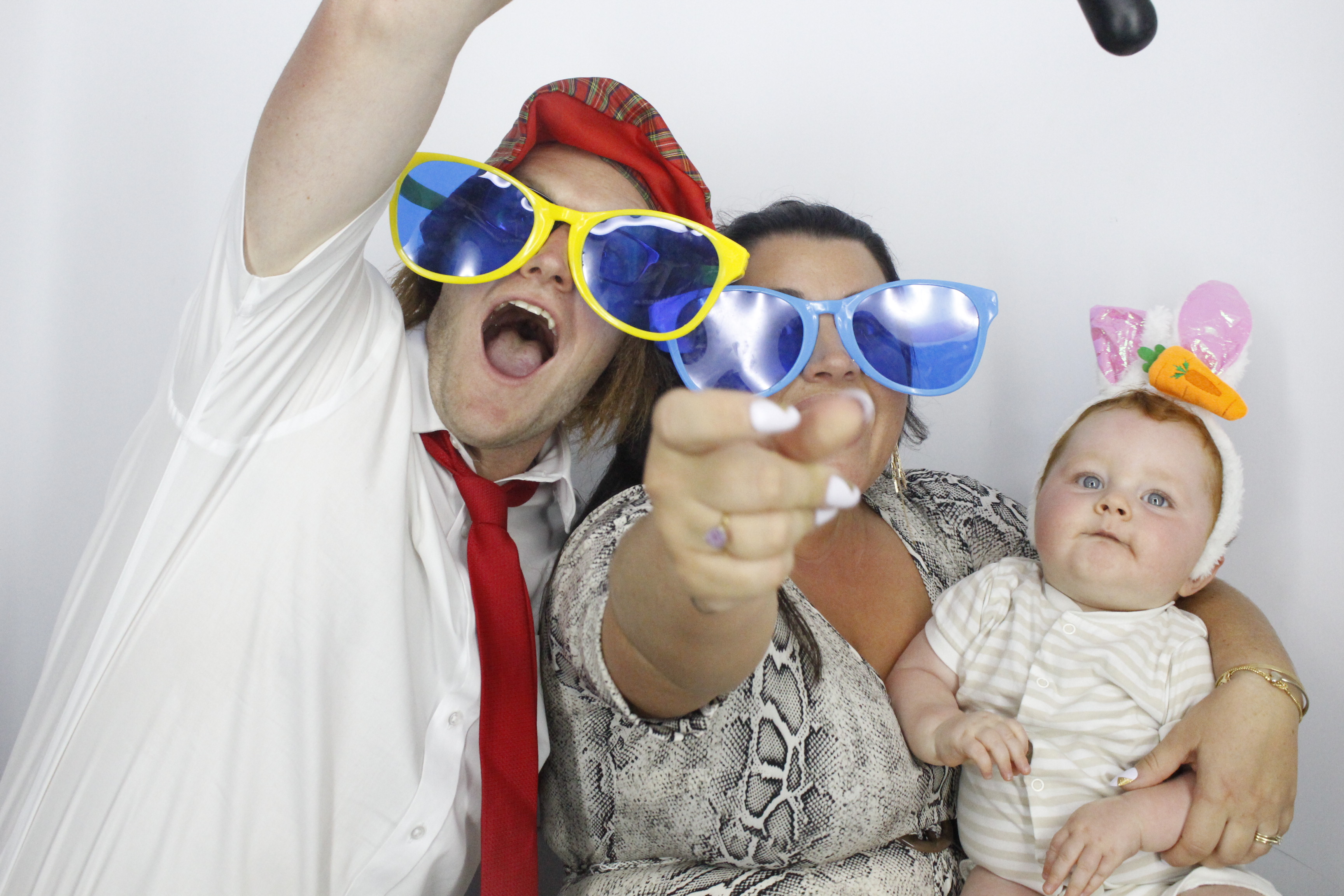 Sam & Rachel's Wedding | View more photos from the event at gallery.myphotoboothexperience.co.uk/u/MyPhotoBoothExperienceLtd/Sam-Rachels-Wedding
